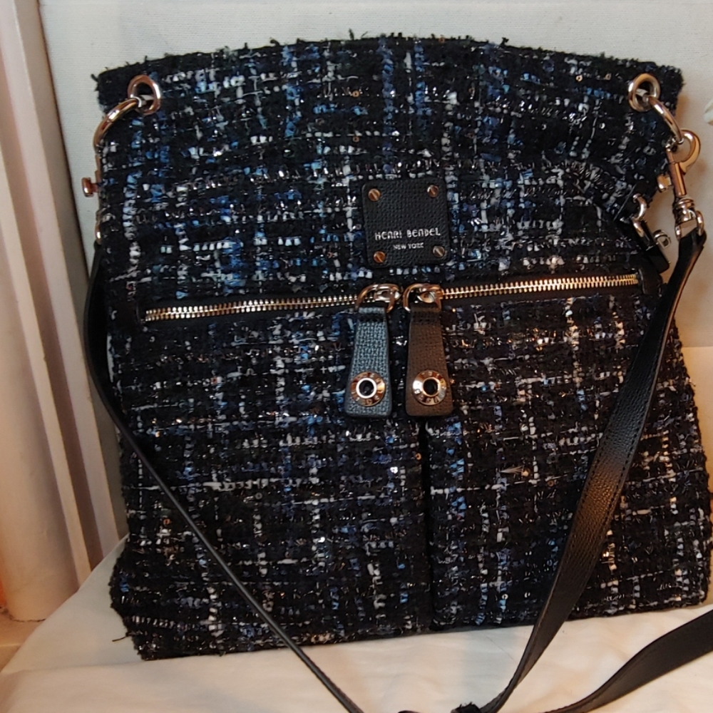 Henri Bendel hand bag